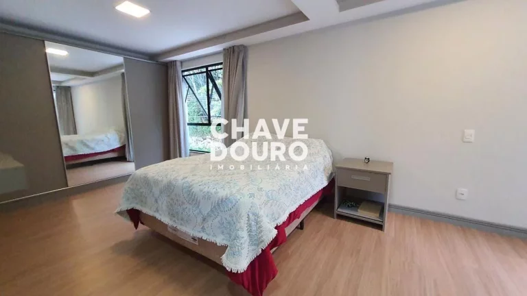 Imagem Casa moderna com 3 suítes próxima do bairro do Alto, para venda em Teresópolis RJ