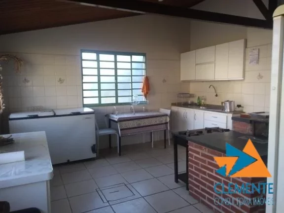 Imagem FAZENDA EM BETIM -MG 10 HECTARES -GRANJA E CACHAÇA