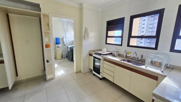 Imagem Apartamento com 3 dormitórios à venda, 140 m² por R$ 600.000,00 - Vila Nova - Itu/SP