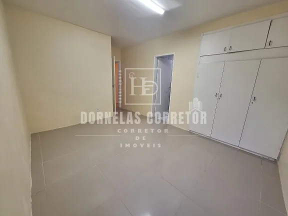 Imagem Casa a a venda em rio doce Olinda quadra do mar. 4qtos 2sts quintal 2vgs
