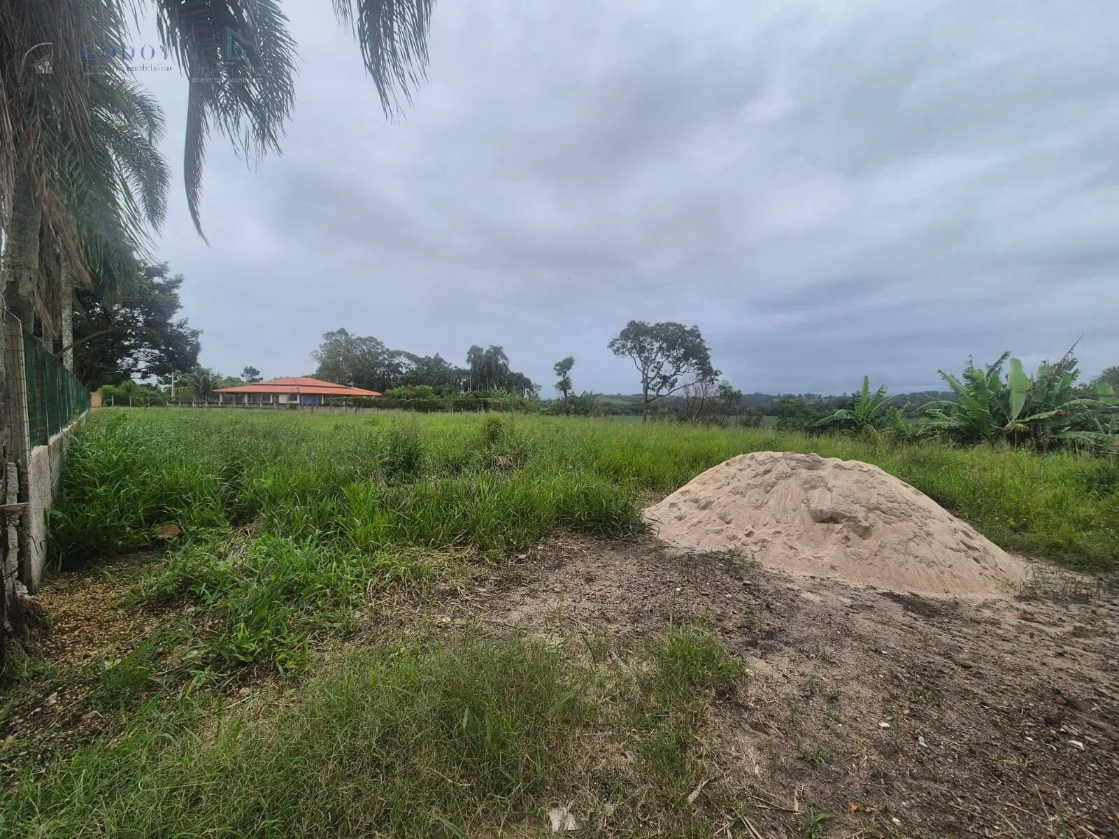 Imagem Terreno Exclusivo de 5.242,97 m² com Vista para a Serra: O Cenário Perfeito