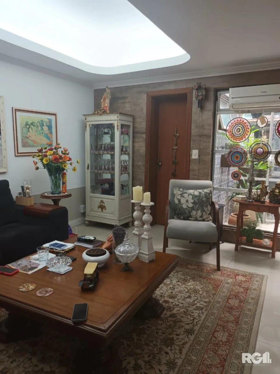 Imagem CASA AMPLA 3 DORMITÓRIOS NO ANDAR SUPERIOR NA CIDADE BAIXA .