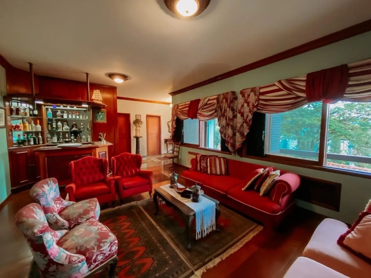 Imagem Casa Premium Chácara das Pedras | Piscina | Lareira | 295m²