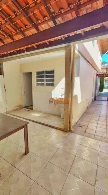 Imagem Sobrado com 3 dormitórios à venda, 90 m² por R$ 446.000,00 - Cidade Aracilia - Guarulhos/SP