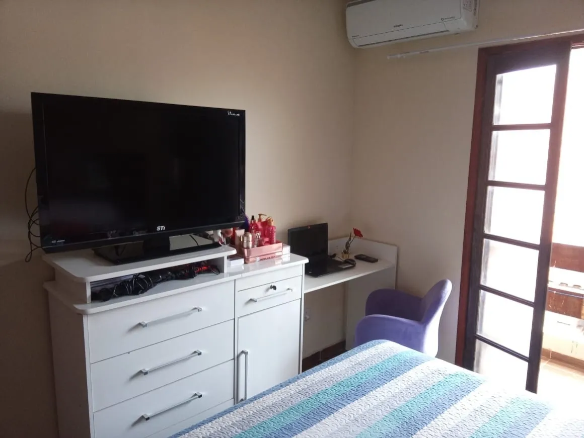 Imagem Casa à venda 3 Quartos, 2 Vagas, 172M², Residencial e Comercial Cidade Morumbi, Pindamonhangaba - SP