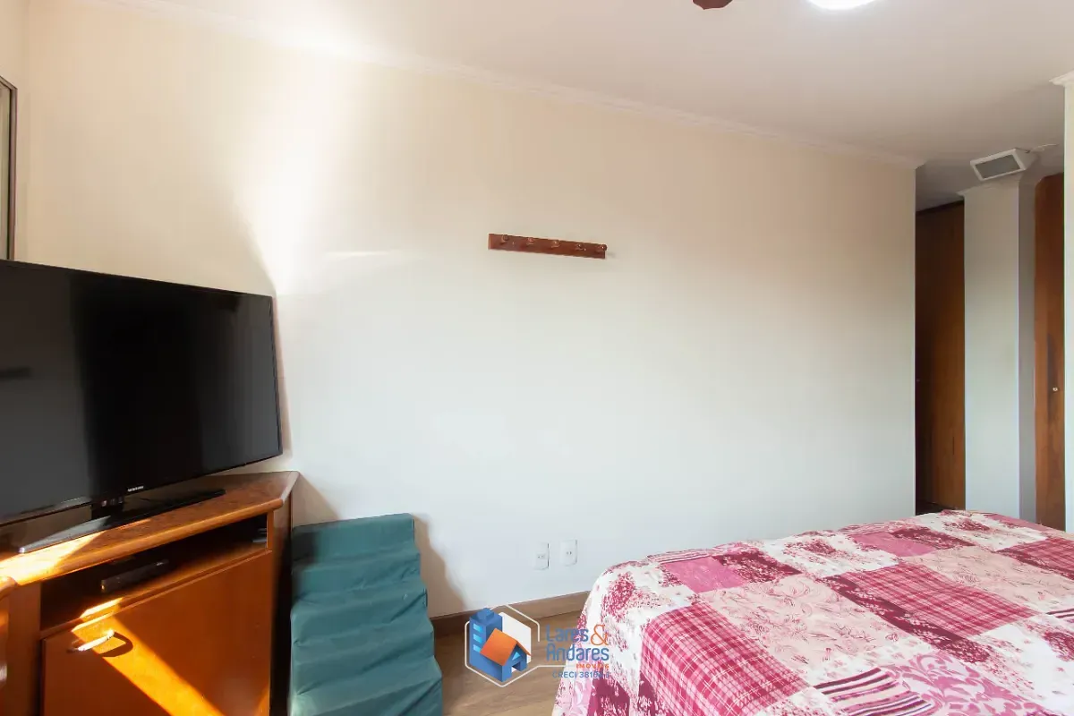 Imagem Cobertura para venda em Campo Belo com 4 quartos, sendo 1 suíte, 195m²