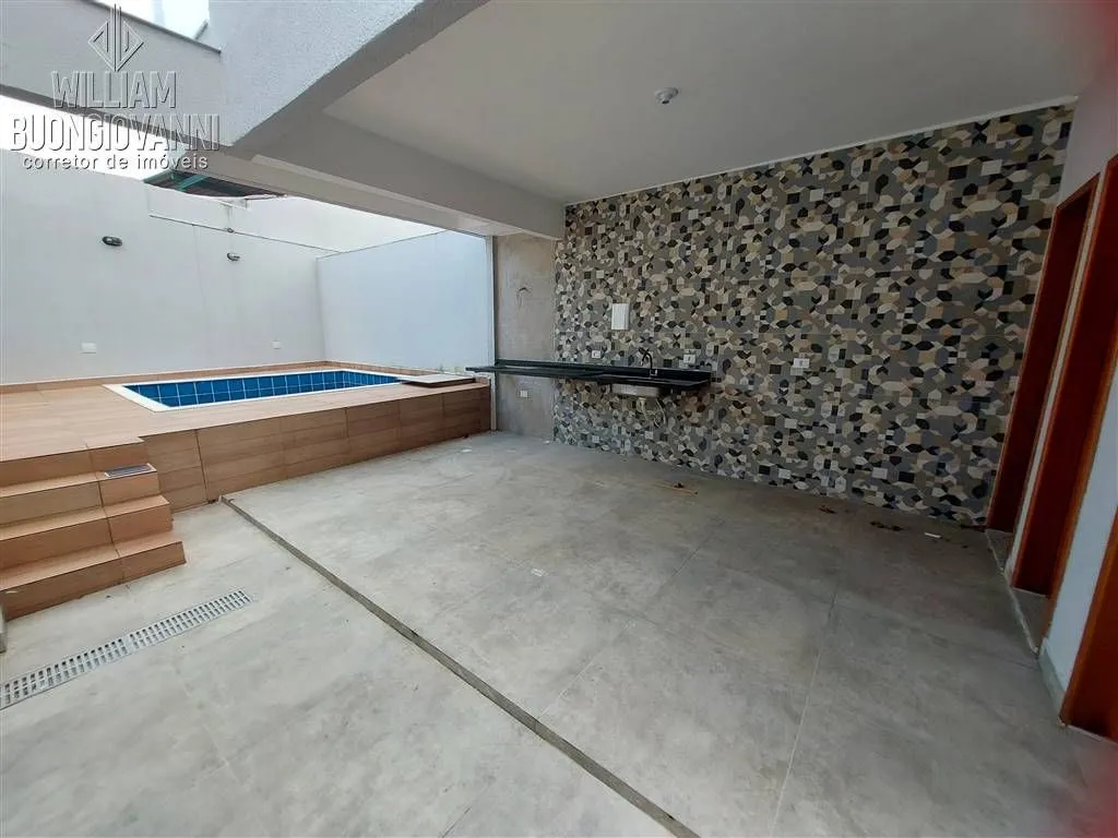 Foto do imóvel Casa à Venda em Solemar, Praia Grande - SP em Solemar, Praia Grande - SP