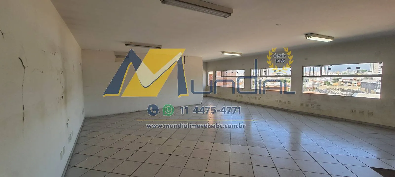 Imagem Sala Andar Comercial 240m² para Locação no Parque das Nações