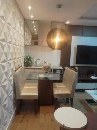 Imagem Apartamento no Portal das Flores Condomínio Clube - Reformado, 2 Quartos, Área de Lazer!