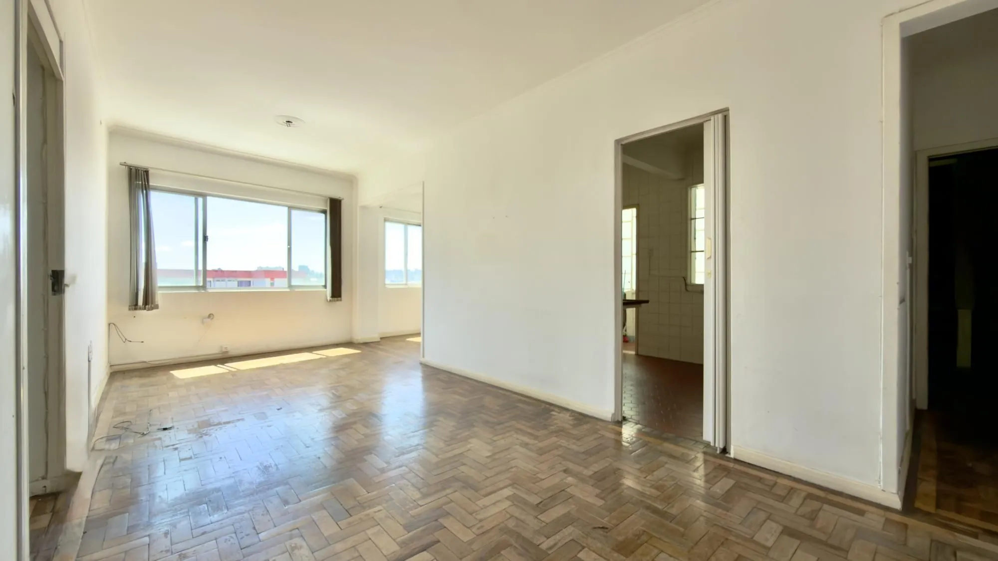 Imagem Apartamento 3 quartos para comprar no Ed. Jardim Sevigné. Centro Histórico.