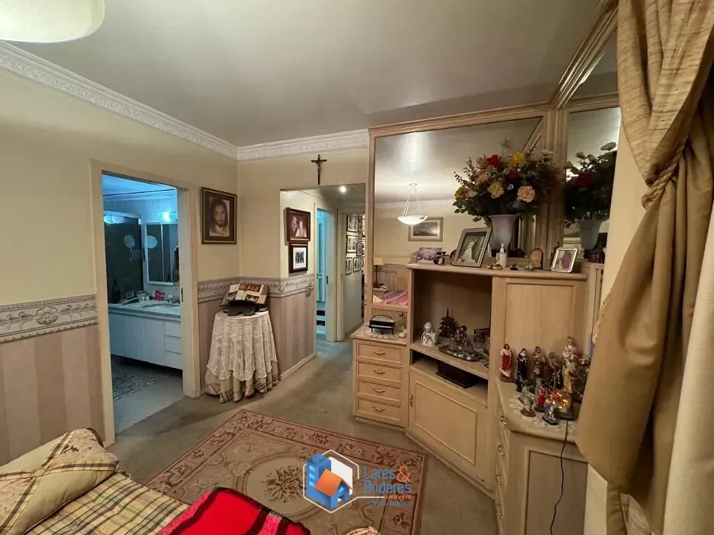 Imagem Apartamento para venda em Campo Belo com 4 quartos, sendo 2 suítes, 194m²