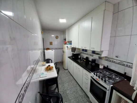 Imagem Apartamento com 2 Quartos à Venda, 60 m² em Taquara - Rio de Janeiro