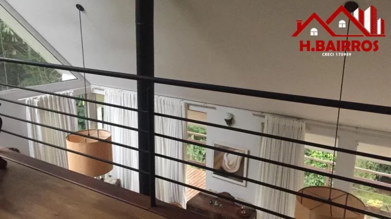 Imagem VENDE UM SOBRADO COM 5 DORMITÓRIOS EM SANTO ANTÔNIO DO PINHAL