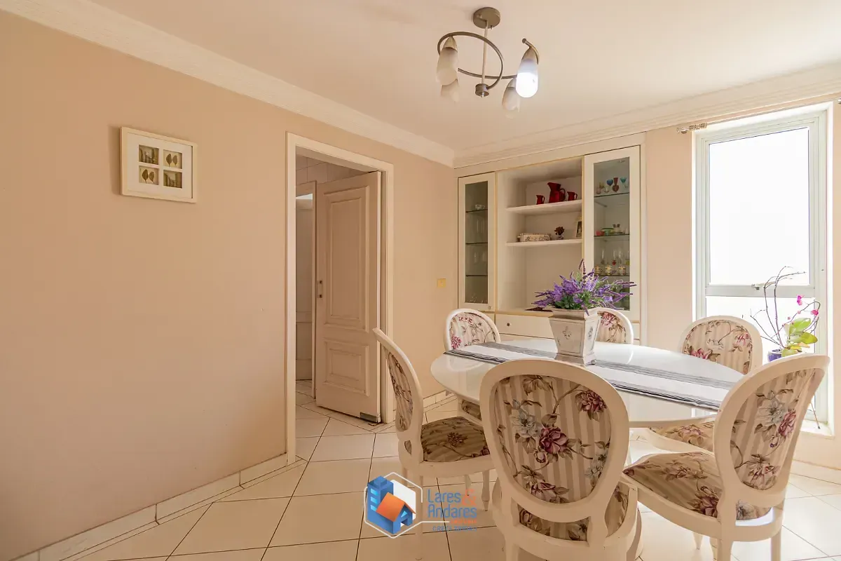 Imagem Casa para venda em Brooklin Paulista com 4 quartos, sendo 2 suítes, 500m²
