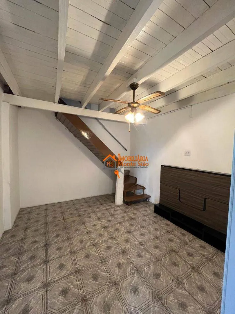 Imagem Sobrado com 2 dormitórios à venda, 64 m² por R$ 320.000 - Conjunto Residencial Haroldo Veloso - Guarulhos/SP