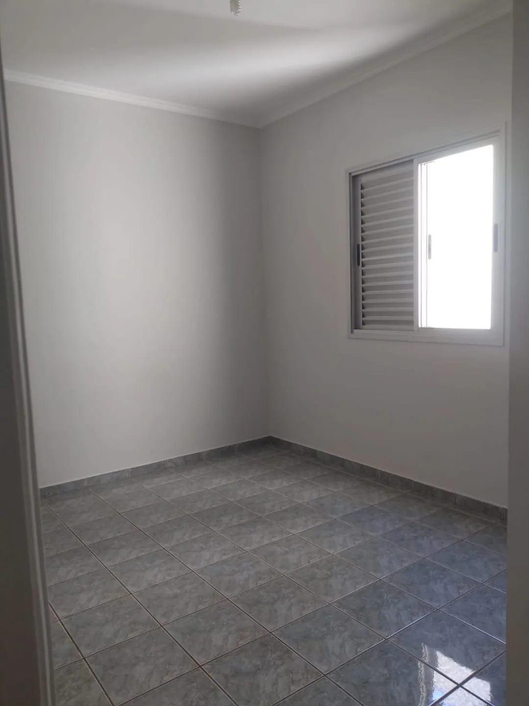 Imagem Apartamento à venda 2 Quartos, 1 Suite, 2 Vagas, Vila Santa Fé, Taubaté - SP | Condomínio Schenneider