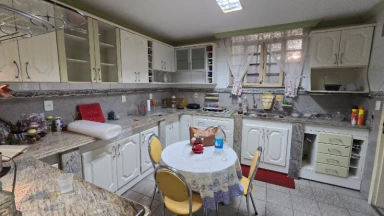 Imagem CASA RESIDENCIAL em MANAUS - AM, PARQUE 10 DE NOVEMBRO