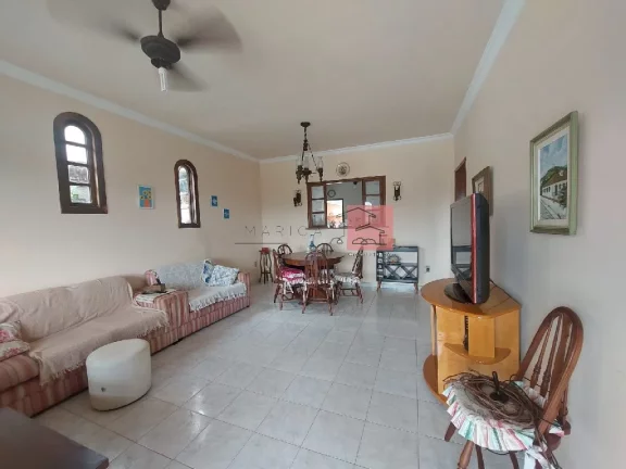 Imagem Casa para Venda em Maricá/RJ - 3 Dorm. 155 m2 Área Útil