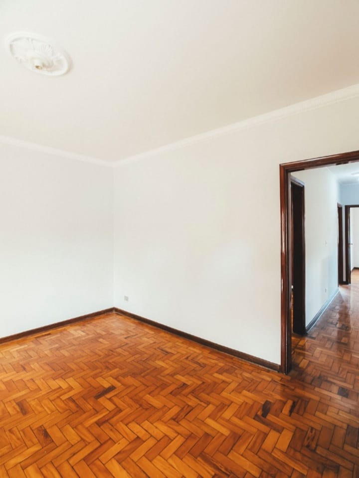 Imagem Casa com 3 Quartos à Venda, 188 m² em Jardim Quisisana - Poços de Caldas
