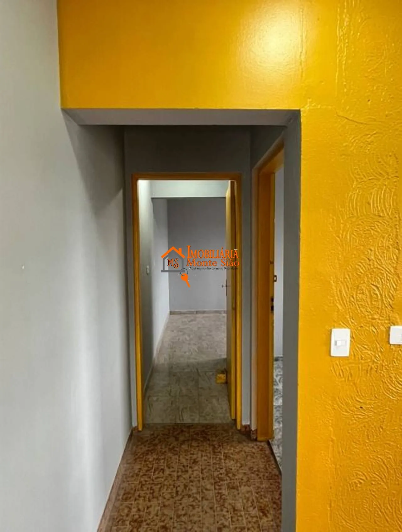 Imagem Casa com 2 dormitórios para alugar, 120 m² por R$ 1.936/mês - Vila Carmela I - Guarulhos/SP