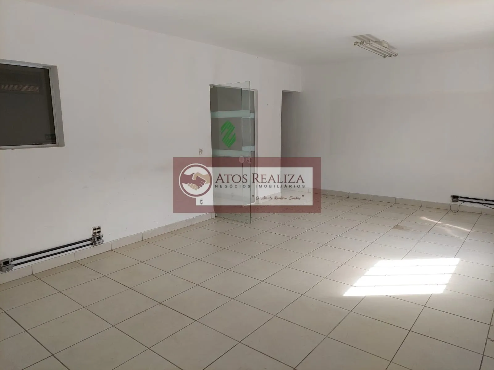 Imagem Compre Excelente Galpão Comercial em Socorro - São Paulo