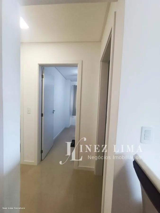Imagem Apartamento 3 Quartos para Locação, Tabuleiro das Oliveiras, 3 dormitórios, 1 suíte, 2 banheiros, 1 vaga
