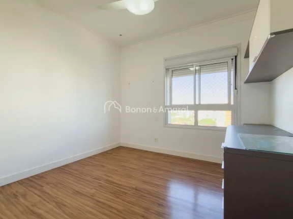 Imagem Lindo apartamento, com uma vista privilegiada. 

Com três suítes, living integrado à cozinha amer...