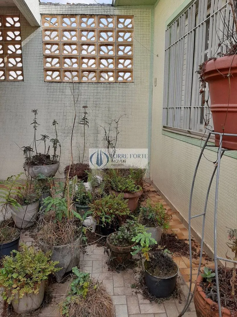 Imagem Bela casa 3dormitórios 2 banheiros e 4 vagas na Vila Formosa