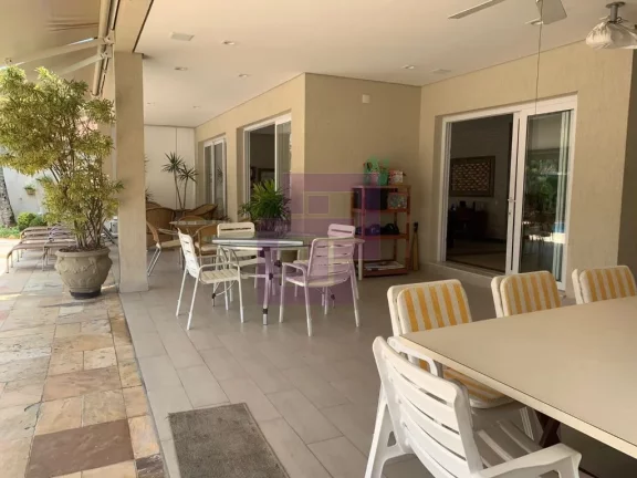 Imagem Linda casa à venda na Praia da Enseada!!