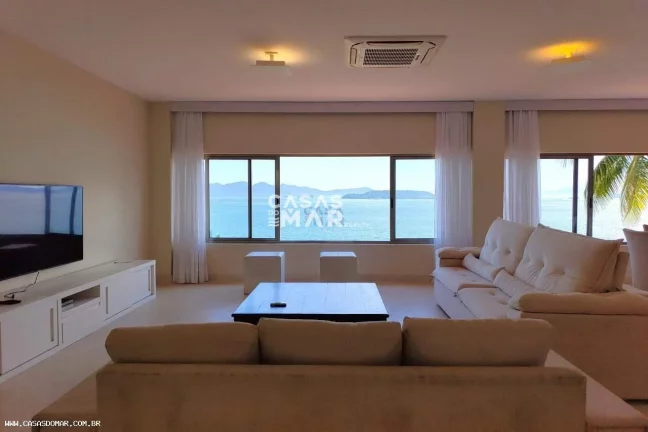 Imagem Casa em Condomínio para Venda em Angra dos Reis / RJ