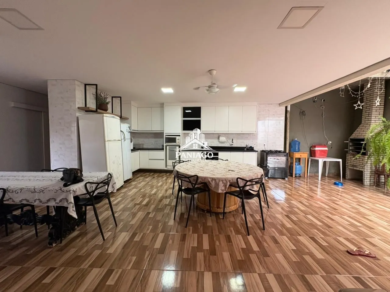 Imagem OPORTUNIDADE IMPERDÍVEL - USO RESIDENCIAL E COMERCIAL