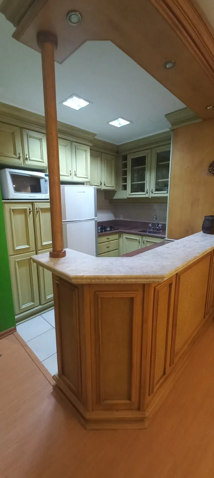 Imagem Apartamento a venda em Gramado com 02 dormitórios, suíte, sacada e vaga coberta