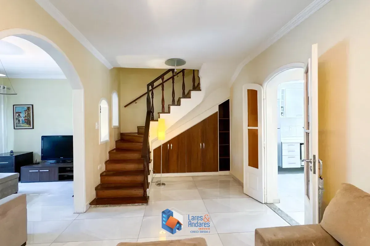 Imagem Sobrado para venda em Jardim Santo Amaro com 3 quartos, sendo 1 suíte, 114m²