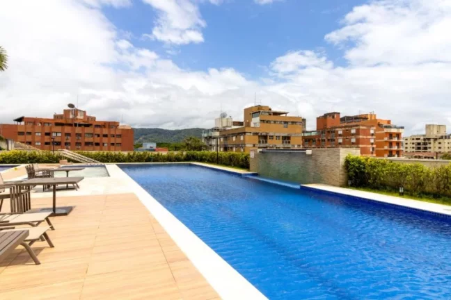 Imagem APARTAMENTO 3 DORMITÓRIOS E 2 VAGAS NO GUARUJÁ!!!
