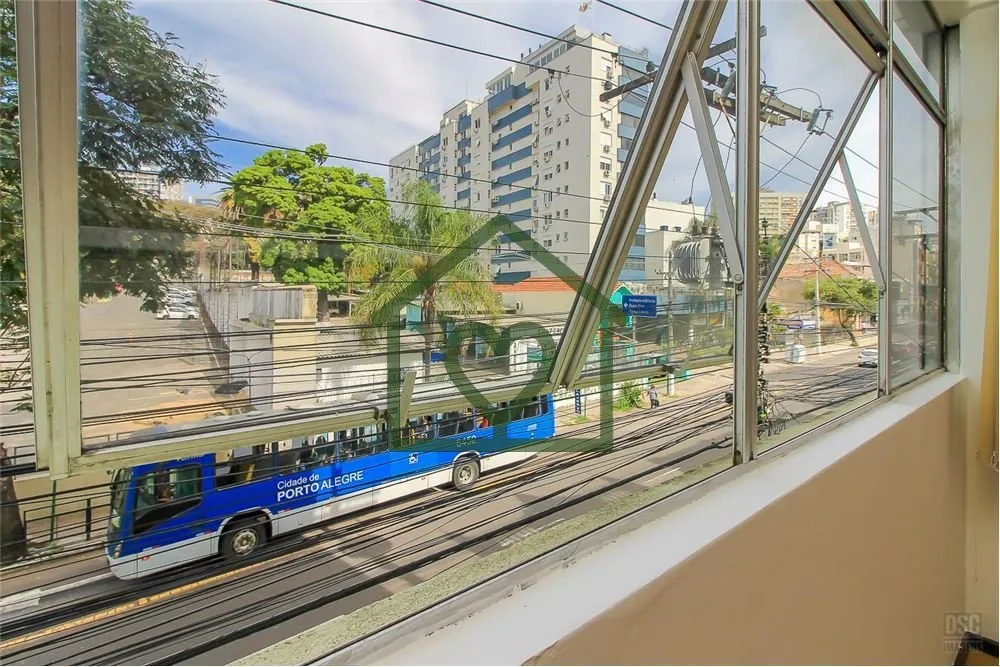 Imagem Sala Comercial na Cristovão Colombo, Bairro Floresta, frente, excelente localização. na frente do...