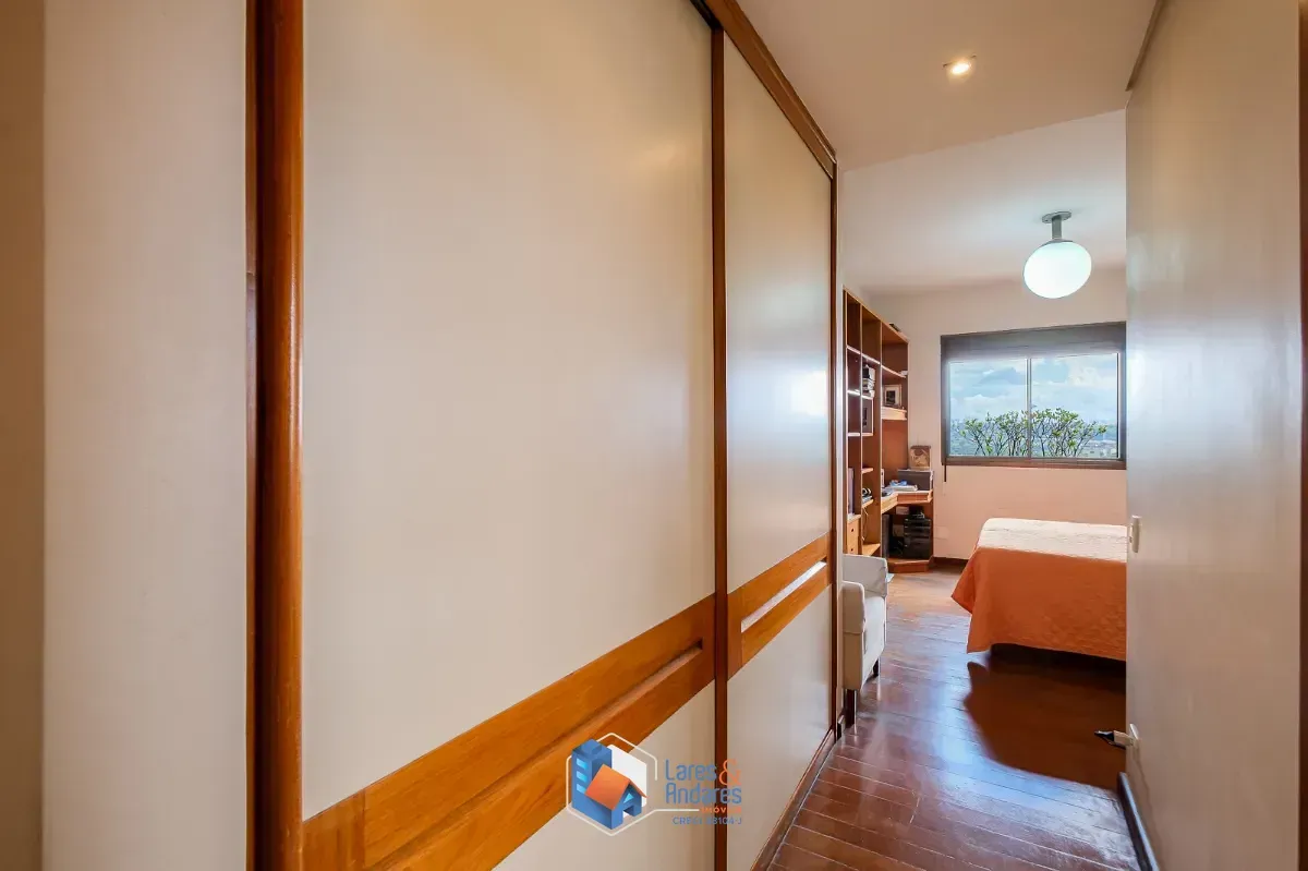 Imagem Apartamento para venda em Vila Madalena com 4 quartos, sendo 2 suítes, 267m²