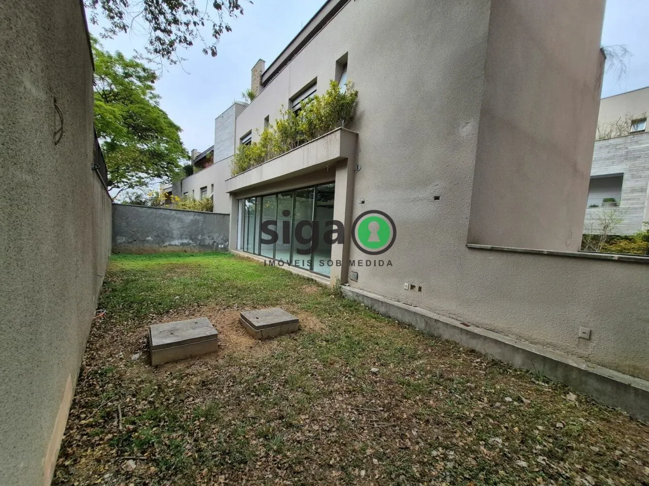 Imagem Casa em Condomínio a venda na Cidade Jardim com 4 quartos