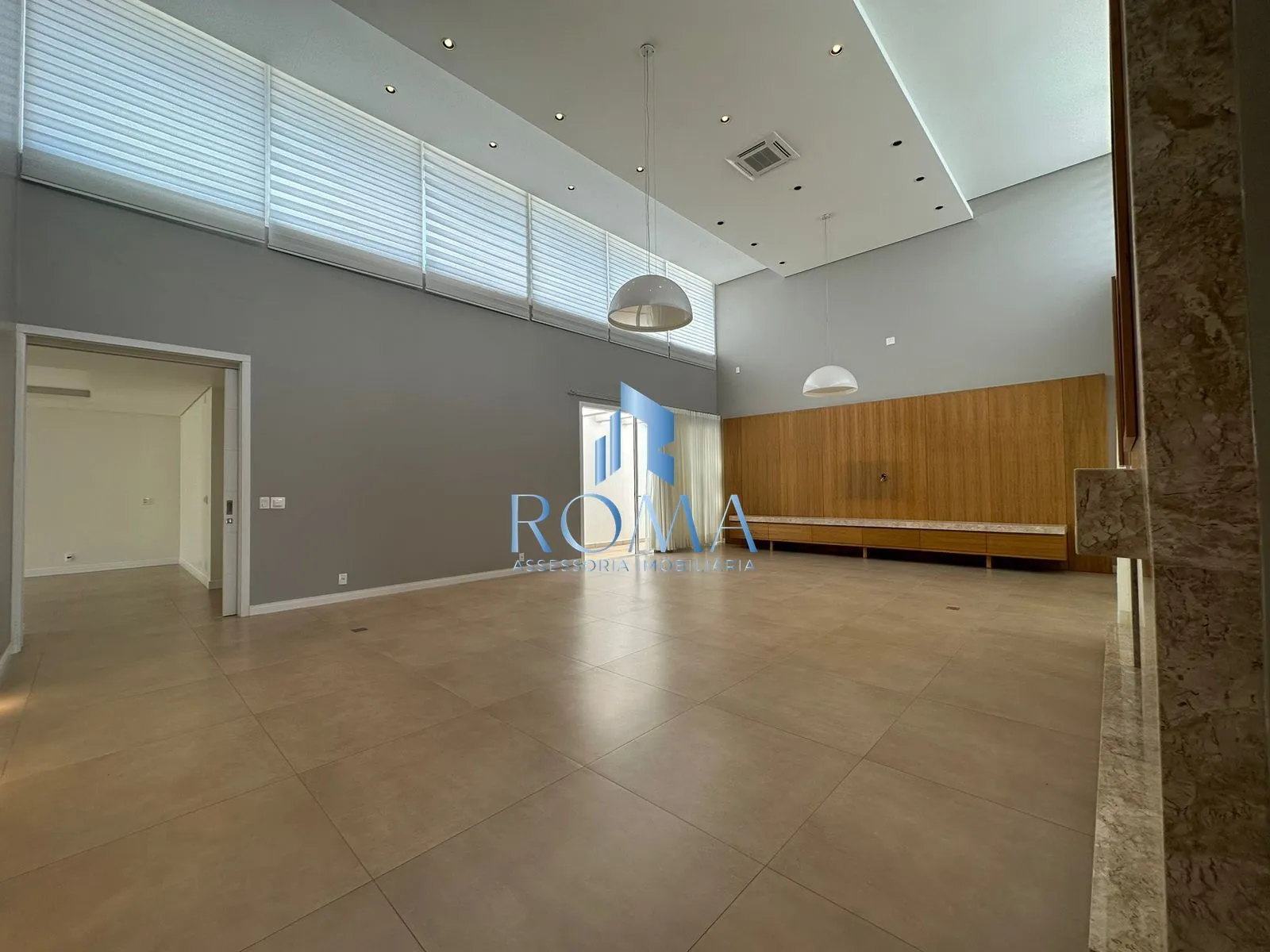 Imagem Casa em Condomínio 3 dormitórios à venda Camobi Santa Maria/RS