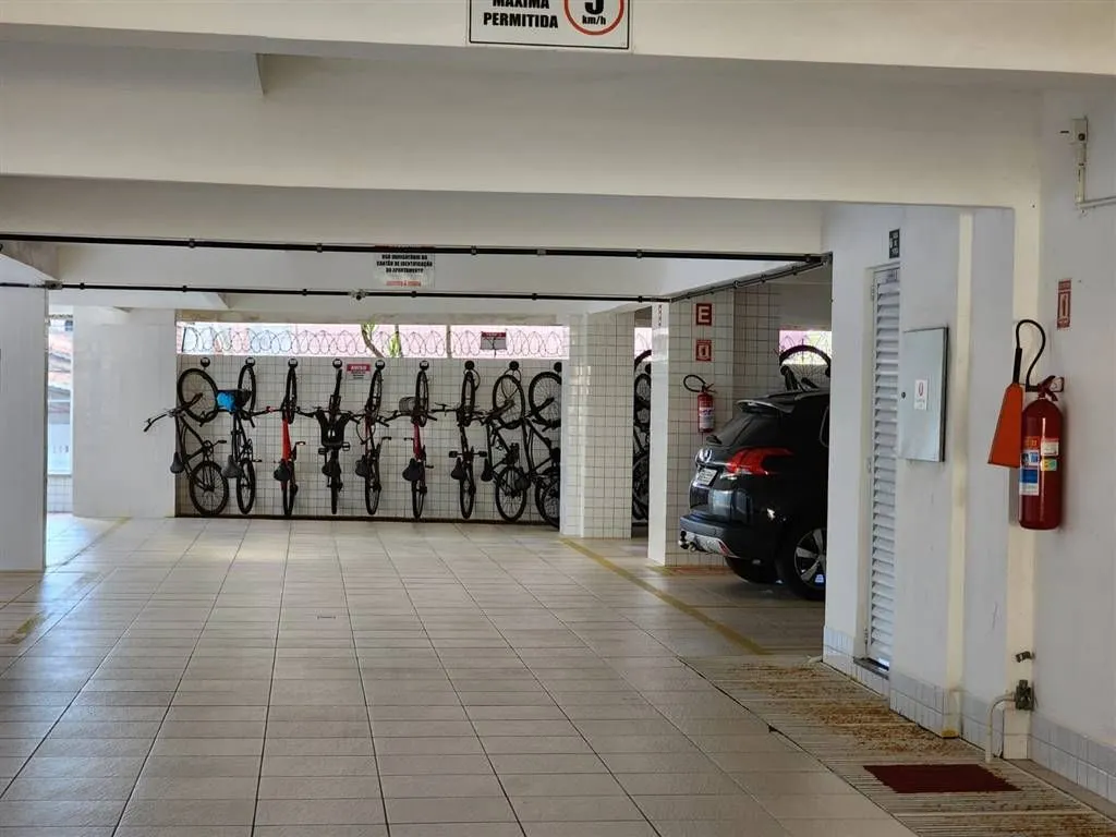 Imagem Apartamento à Venda em Guilhermina, Praia Grande - SP