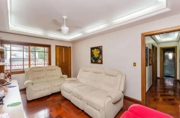 Imagem Casa / sobrado no bairro Jardim Itu de 3 dormitórios e pátio com piscina