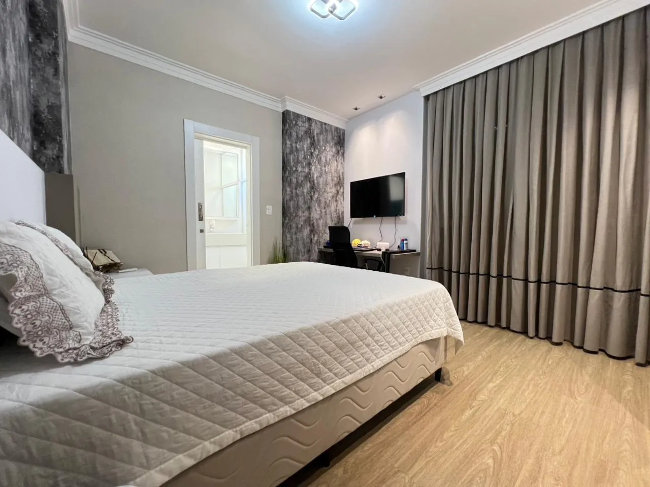 Imagem Apartamento à venda com 195.5m2 por R$ 3.800.000,00