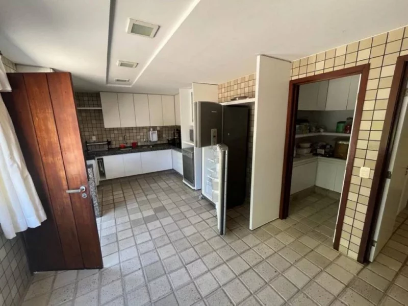Imagem Casa à venda em Jaboatão dos Guararapes, Candeias, com 5 quartos, 360m2
