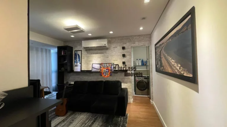 Foto do imóvel Apartamento com 1 dormitório à venda, 44 m² por R$ 399.000 - Itararé - São Vicente/SP