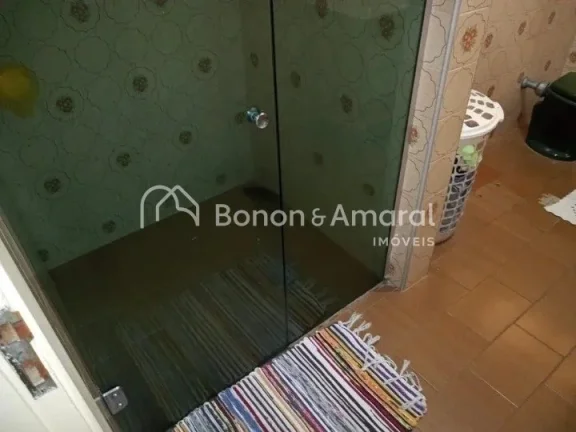 Imagem Casa com 04 Quartos e Edícula à Venda no Taquaral