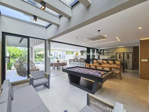 Imagem Cada nova residência na Riviera de São Lourenço eleva ainda mais o padrão de beleza e sofisticação e com esta não foi diferente.