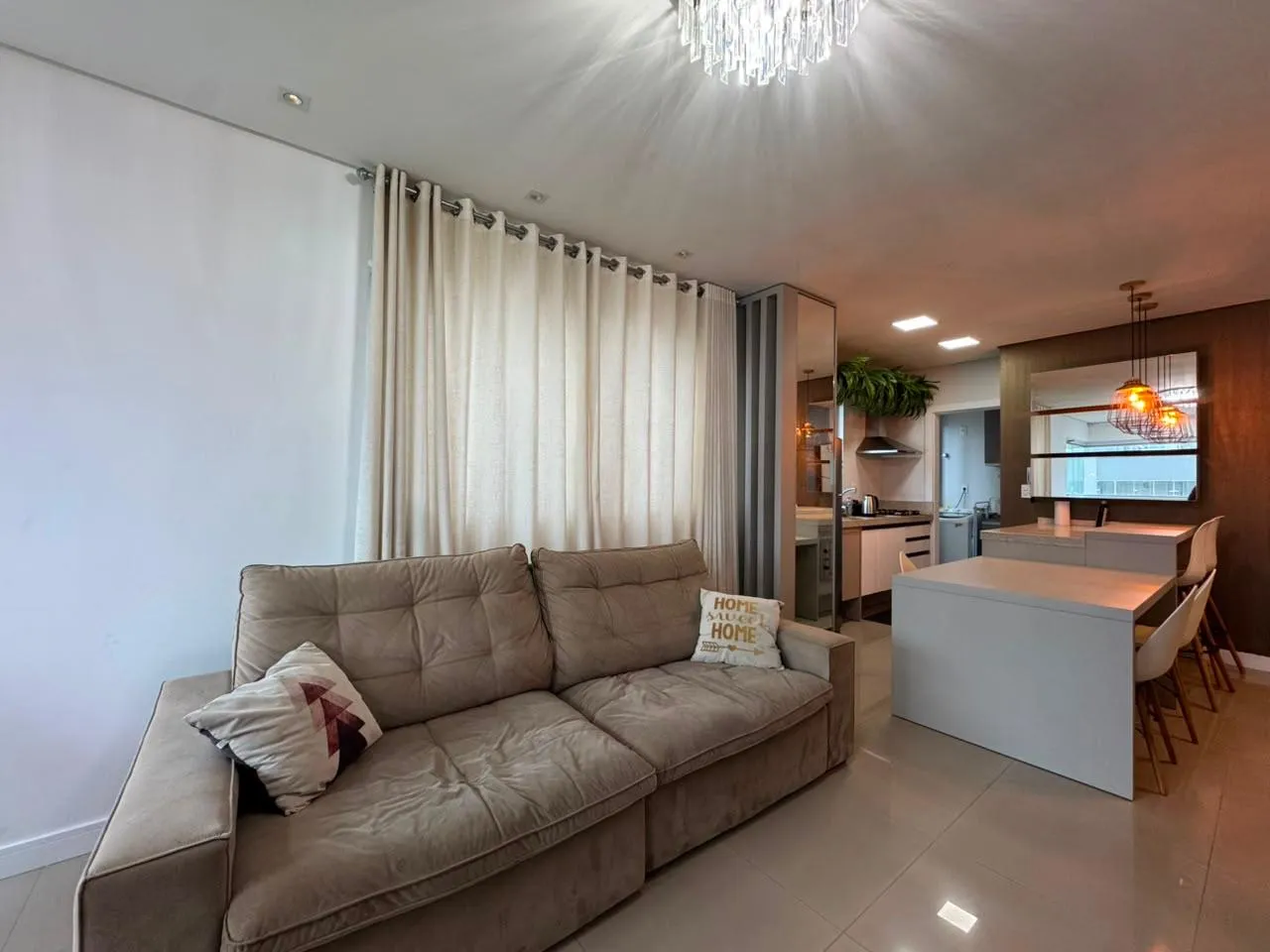 Imagem Apartamento com vista para o mar à venda com 98m2 por R$ 1.380.000,00