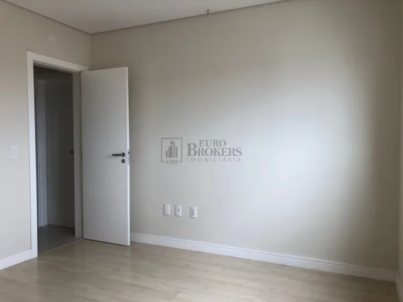 Imagem Excelente apartamento com 4 dormitórios em Balneário Camboriú.