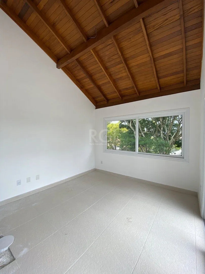 Imagem Casa Condominio para Venda - 195m², 3 dormitórios, sendo 1 suites, 2 vagas - Tristeza