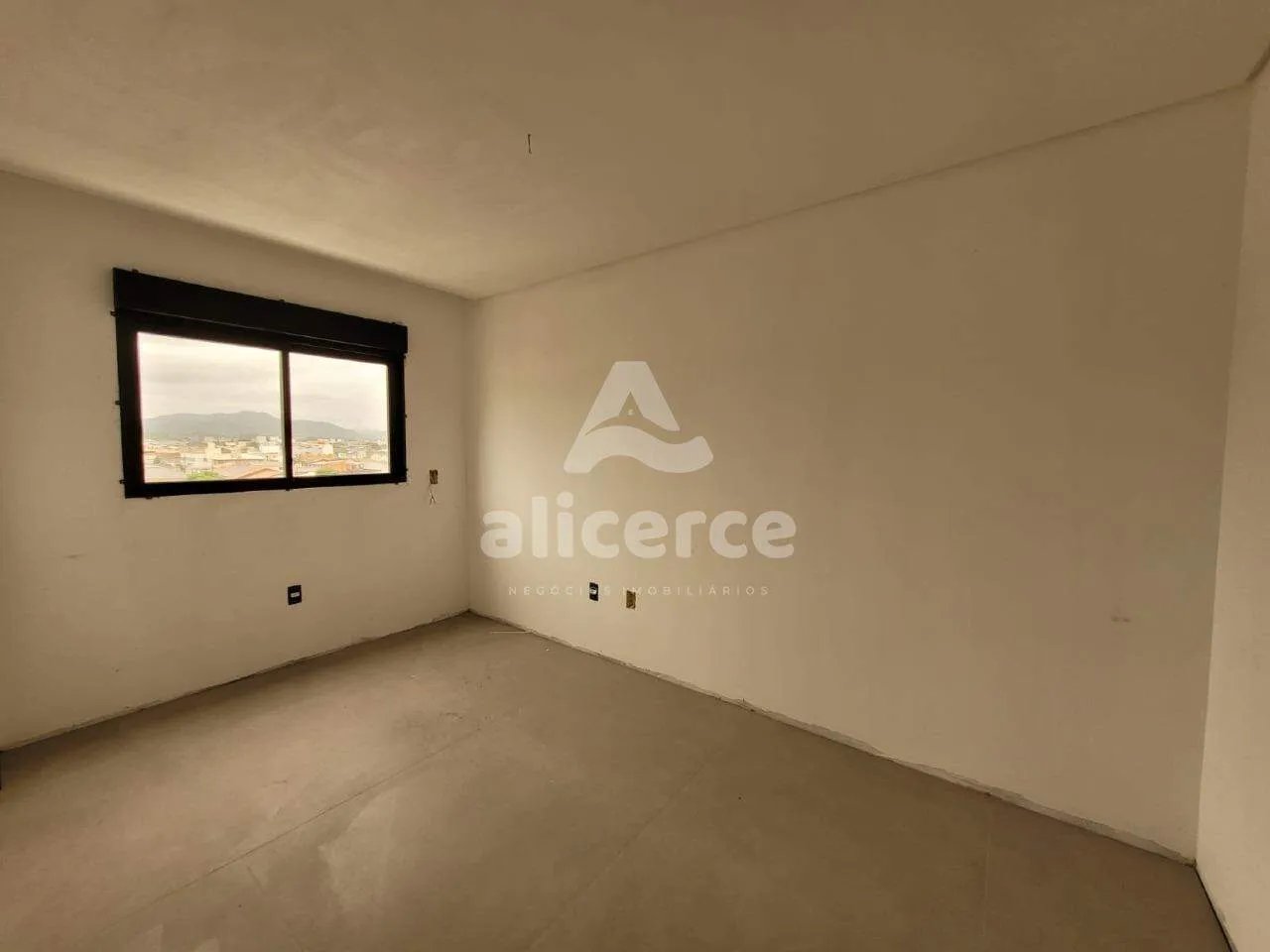 Imagem Apartamento à venda com 2 quartos 1 suíte, 75,67m² em Jardim Eldorado Palhoça
