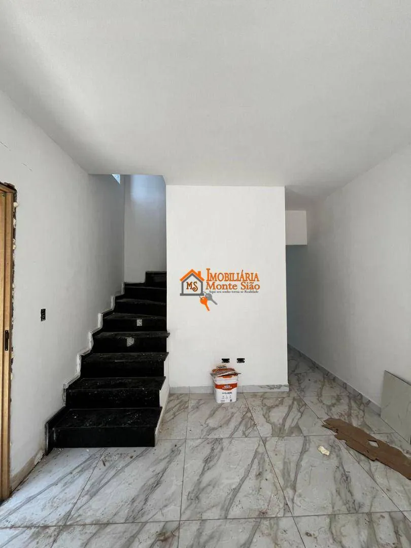Imagem Sobrado com 3 dormitórios à venda, 105 m² por R$ 500.000,00 - Cidade Serodio - Guarulhos/SP